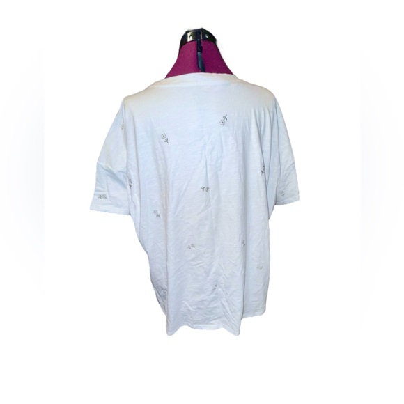 24/7 Dawson Embroidered Floral Crew Neck Tee 3x NWOT - Picture 5 of 10